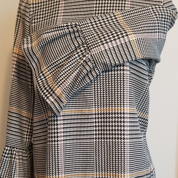 Zara Trafaluc bell sleeve dress - Picture 3 of 4